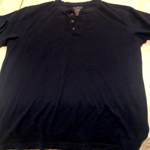 LLBean mens short sleeved Henley T-shirt, size M Regular.